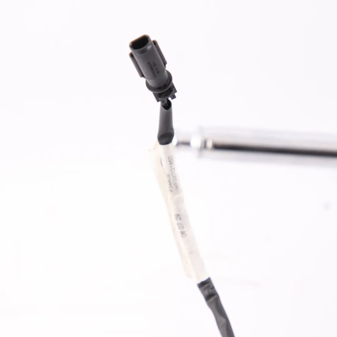 Headrest Comfort Active Electric Front Leather Grey to BMW F01 F02 Seat with Part number 9177011 BMW F01 F02 Seat Headrest Comfort Active Electric Front Leather Grey - SKU 9177011 - Part number 9177011