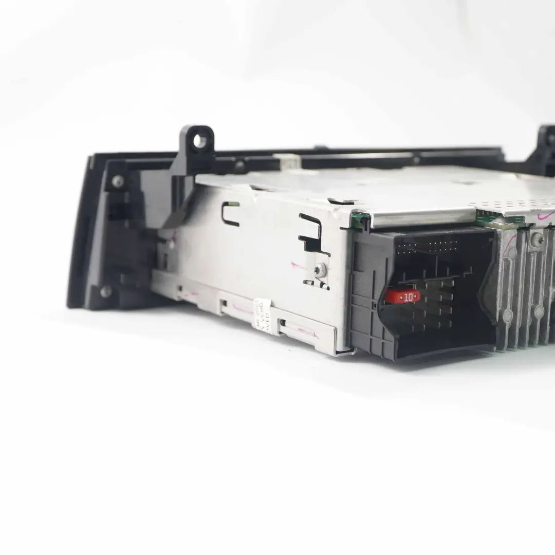  Autoradio Business CD BMW E81 E82 X1 E84 E87 E89 E90 E91 E92 Radio - SKU 9177209 - Numéro de pièce 9177209