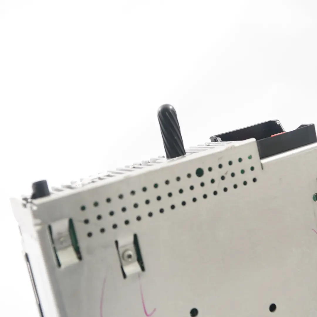  Radio Business CD BMW E81 E82 X1 E84 E87 E89 E90 E91 E92 Radio - SKU 9177209 - Part number 9177209