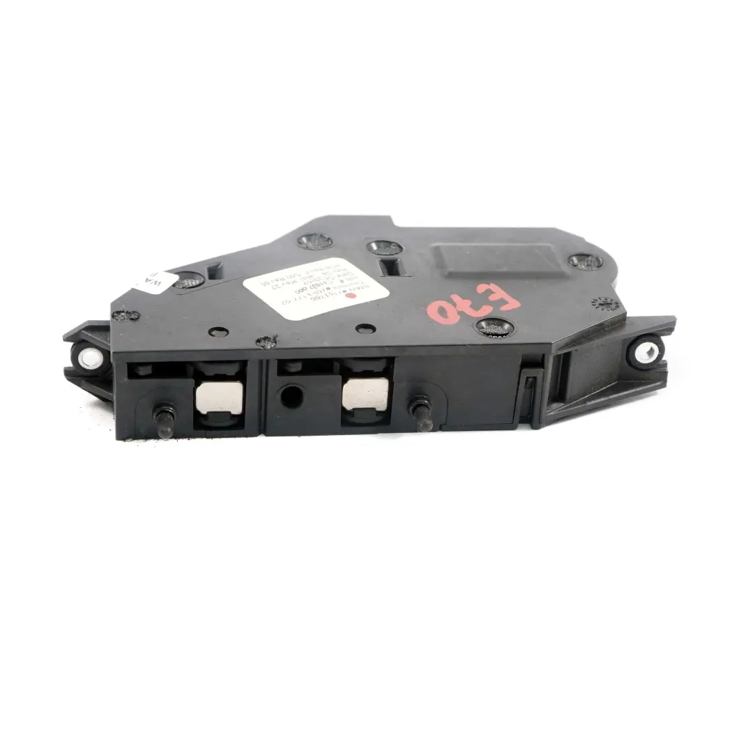 Glove Box Locking Mechanism Lock to BMW X5 Series E70 with Part number 9177780 BMW X5 Series E70 Glove Box Locking Mechanism Lock - SKU 9177780 - Part number 9177780