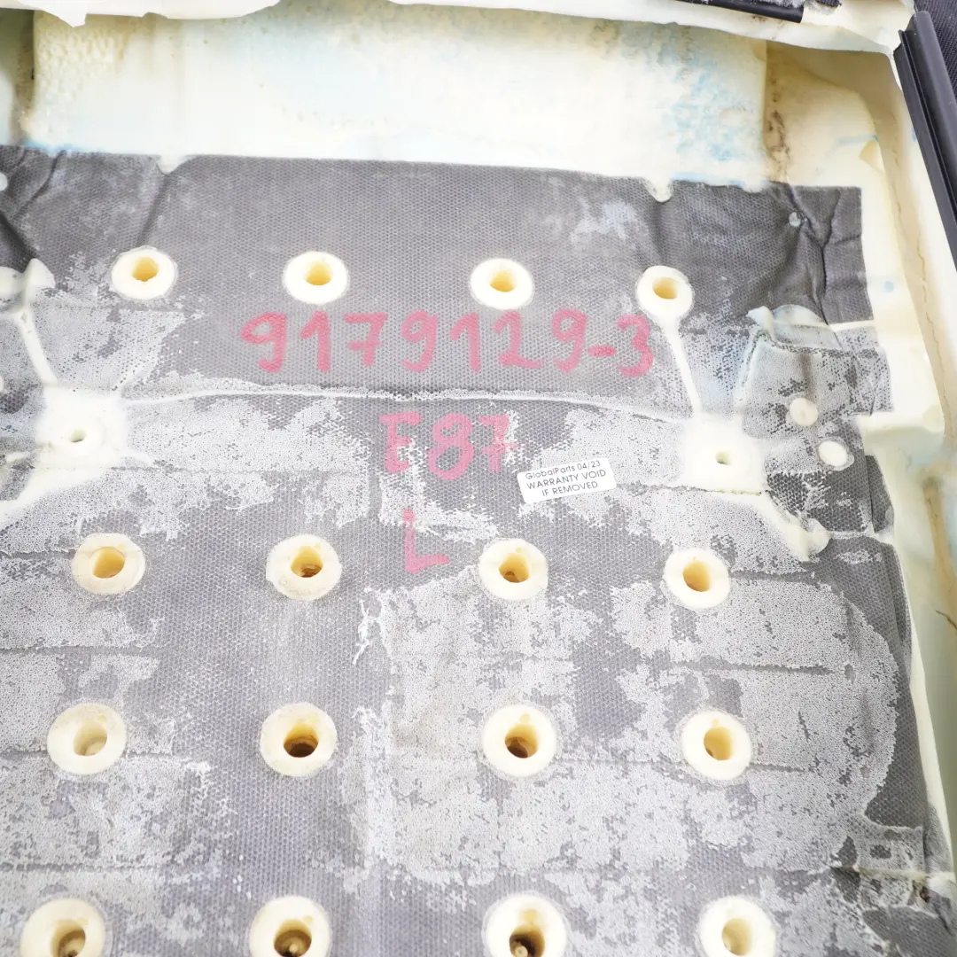 Schienale Sedile Anteriore Destro Sportivo Copertura Tessuto Panno per BMW E87 LCI con numero di parte 9179129 BMW E87 LCI Schienale Sedile Anteriore Destro Sportivo Copertura Tessuto Panno - SKU 9179129-3 - Numero di parte 9179129