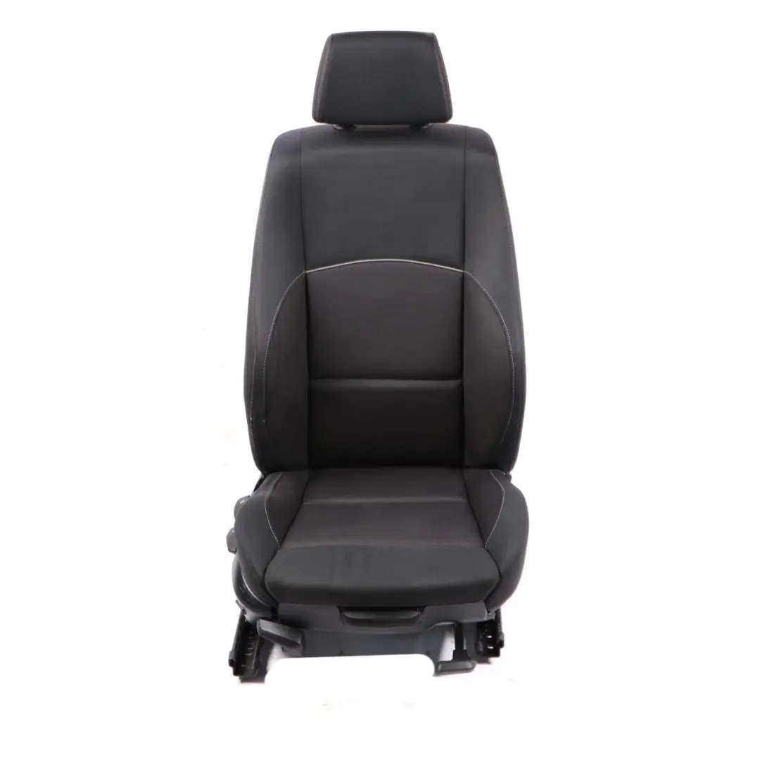 Sedile Anteriore Destro Tessuto Interno Rete Antracite per BMW E87 LCI M Sport con numero di parte 9179130 BMW E87 LCI M Sport Sedile Anteriore Destro Tessuto Interno Rete Antracite - SKU 9179130 - Numero di parte 9179130