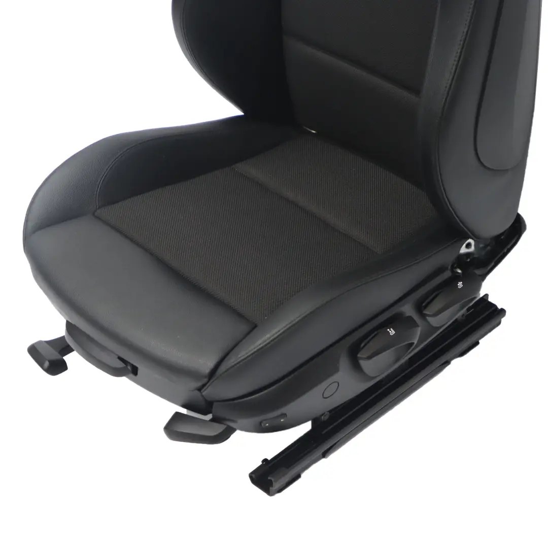 Fotel Przedni Lewy Flashpoint do BMW E87 LCI Sport o numerze 9179149 BMW E87 LCI Sport Fotel Przedni Lewy Flashpoint - SKU 9179149-4 - Numer Części 9179149