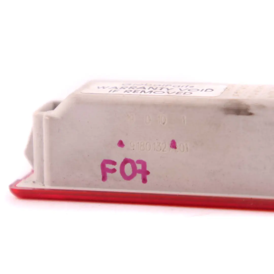 Luce interna portellone bagagliaio coperchio lampada rossa per BMW F07 GT con numero di parte 9180132 BMW F07 GT Luce interna portellone bagagliaio coperchio lampada rossa - SKU 9180132 - Numero di parte 9180132