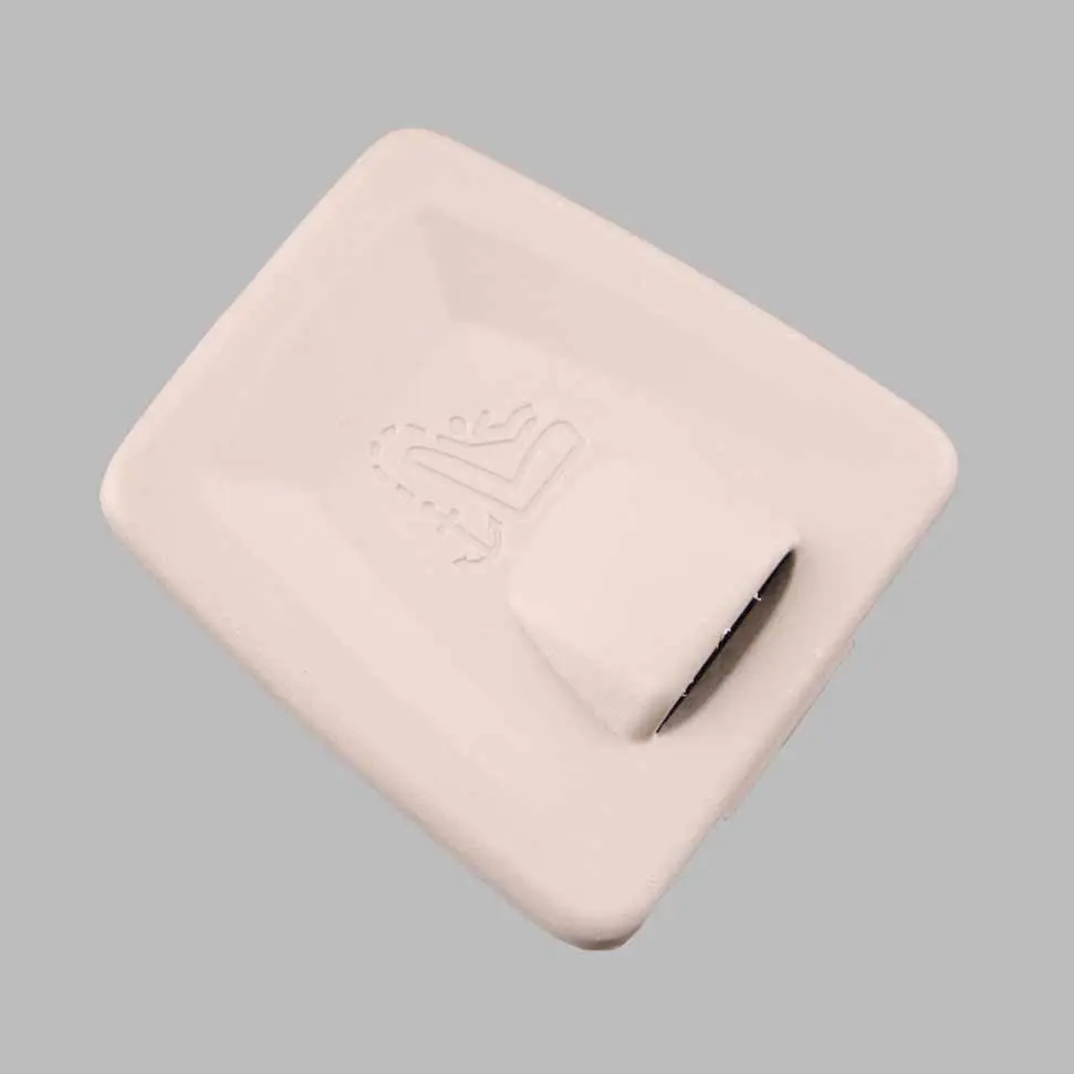 Coperchio Isofix BMW F01 F10 Sedile sicurezza bambini Trim Veneto Beige 7220982 per con numero di parte 9180238 Coperchio Isofix BMW F01 F10 Sedile sicurezza bambini Trim Veneto Beige 7220982 - SKU 9180238 - Numero di parte 9180238