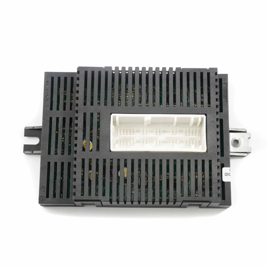 Light Control Module Unit Lear LM II E6X LWR to BMW 5 Series E61 LCI with Part number 9180756 BMW 5 Series E61 LCI Light Control Module Unit Lear LM II E6X LWR - SKU 9180756 - Part number 9180756