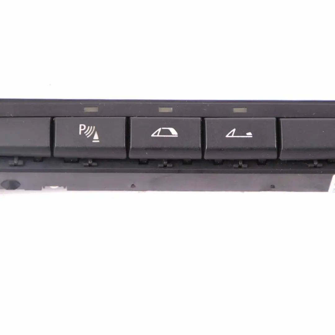 Panel Control Consola Interruptor Botones PDC Plegable Superior para BMW E88 con número de pieza 9181254 BMW E88 Panel Control Consola Interruptor Botones PDC Plegable Superior - SKU 9181254 - Número de pieza 9181254