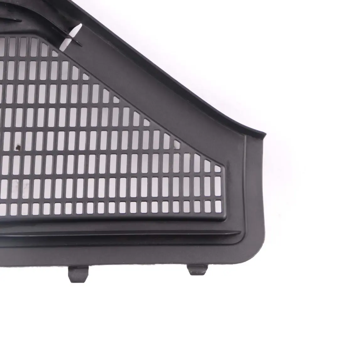 Tapa Revestimiento Izquierda Microfiltro para BMW X3 F25 X4 F26 con número de pieza 9184004 BMW X3 F25 X4 F26 Tapa Revestimiento Izquierda Microfiltro - SKU 9184004 - Número de pieza 9184004
