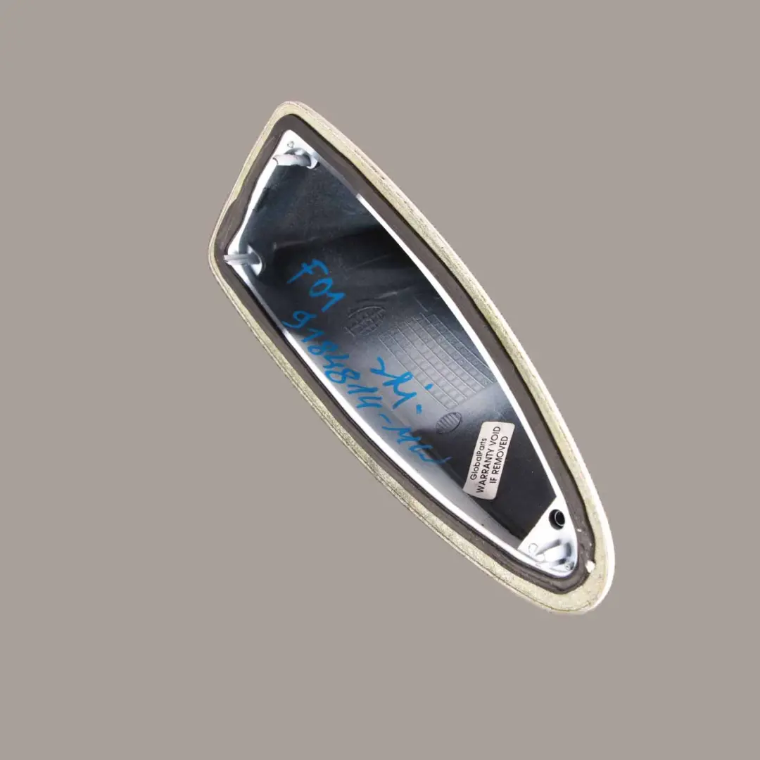 Antenna a tetto BMW F10 Copertura dell'antenna Vuoto Mineralweiss A96 per con numero di parte 9184814 Antenna a tetto BMW F10 Copertura dell'antenna Vuoto Mineralweiss A96 - SKU 9184814-MW - Numero di parte 9184814