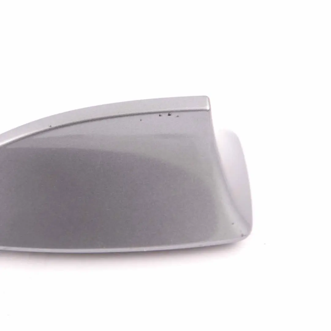 Shark Roof Antenna Housing Cover Spacegrau Space Grey A52 pour BMW F10 à propos du numéro de pièce 9184814 BMW F10 Shark Roof Antenna Housing Cover Spacegrau Space Grey A52 - SKU 9184814-SCG - Numéro de pièce 9184814