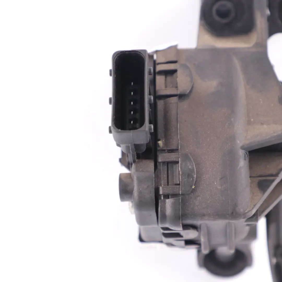 Throttle Pedal Accelerator Pedal Pad to Saab 9-3 with Part number 9186726 Saab 9-3 Throttle Pedal Accelerator Pedal Pad - SKU 9186726 - Part number 9186726