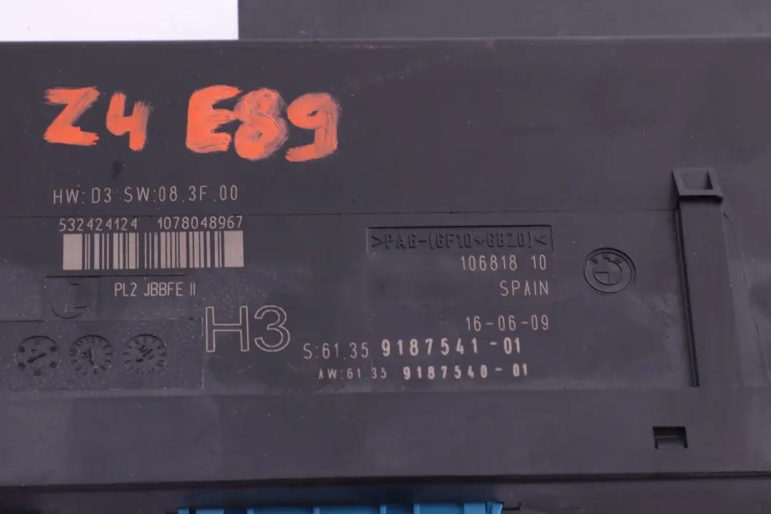 ECU Body Control Module H3 Junction Box to BMW Z4 E89 with Part number 9187541 BMW Z4 E89 ECU Body Control Module H3 Junction Box - SKU 9187541 - Part number 9187541
