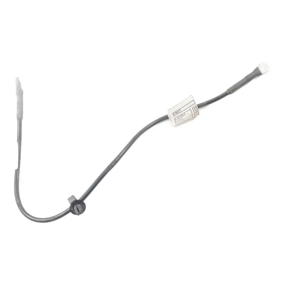Cavo terra della batteria Cavo terra - Polo L= 490MM per BMW X5 E70 X6 E71 con numero di parte 9188853 BMW X5 E70 X6 E71 Cavo terra della batteria Cavo terra - Polo L= 490MM - SKU 9188853 - Numero di parte 9188853