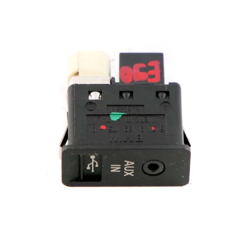 USB AUX In Socket Port Plug to BMW 1 3 5 Series E60 E61 E81 E87 E90 E91 with Part number 9189175 BMW 1 3 5 Series E60 E61 E81 E87 E90 E91 USB AUX In Socket Port Plug - SKU 9189175 - Part number 9189175