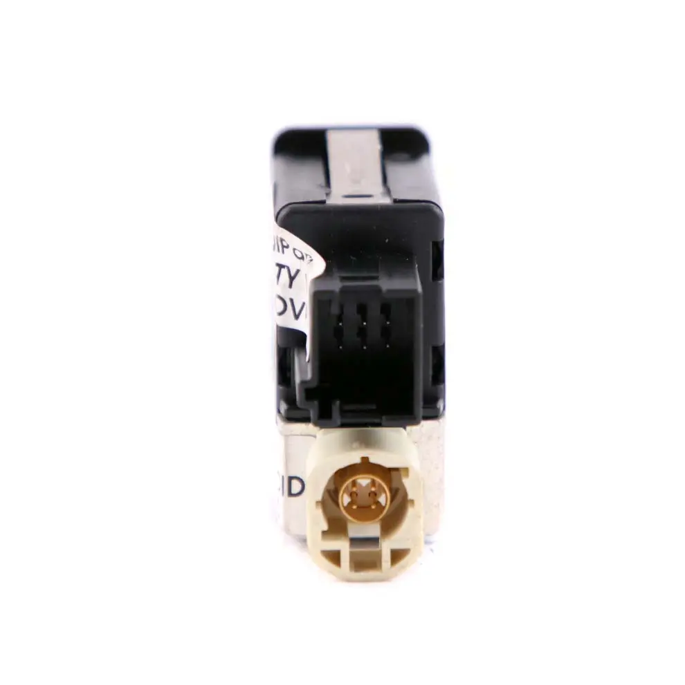 USB AUX In Socket Port Plug to BMW 1 3 5 Series E60 E61 E81 E87 E90 E91 with Part number 9189175 BMW 1 3 5 Series E60 E61 E81 E87 E90 E91 USB AUX In Socket Port Plug - SKU 9189175 - Part number 9189175