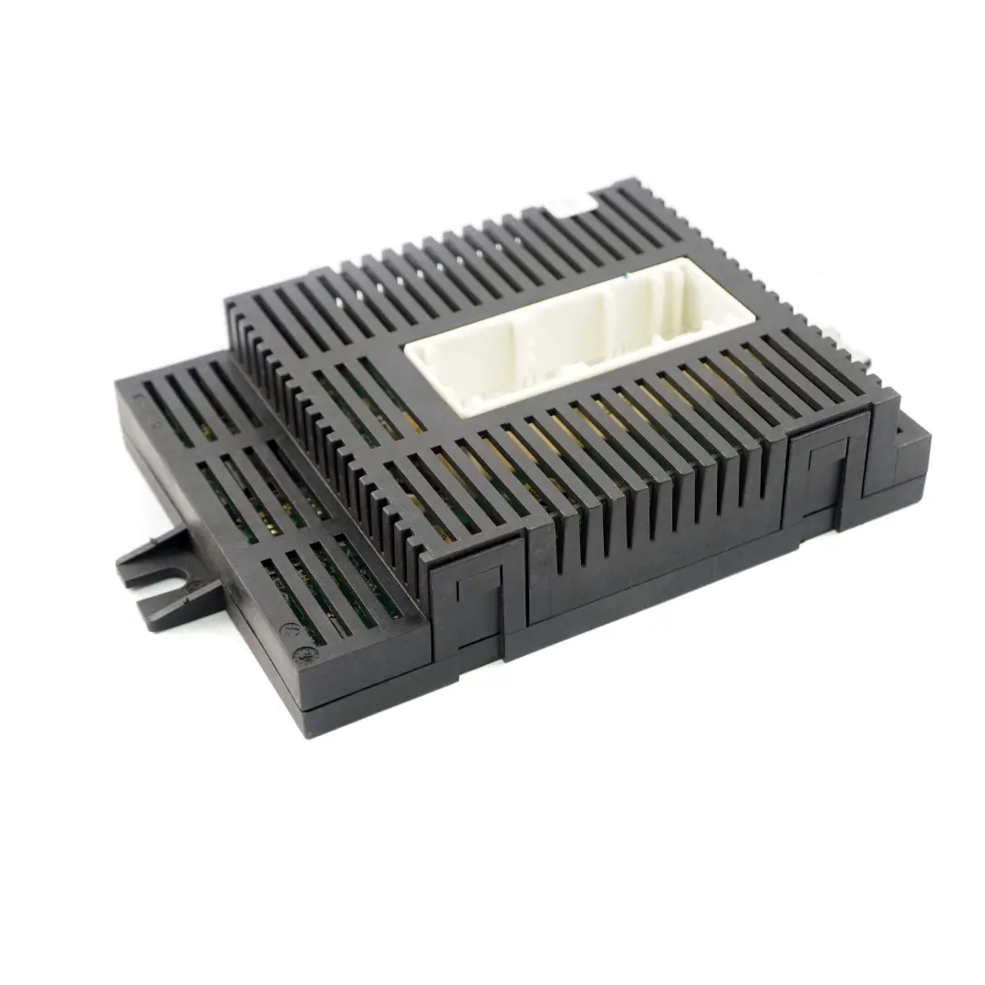 Modulo luci Unità di controllo ECU Lear LM II E6X LWR per BMW E60 LCI con numero di parte 9192641 BMW E60 LCI Modulo luci Unità di controllo ECU Lear LM II E6X LWR - SKU 9192641 - Numero di parte 9192641