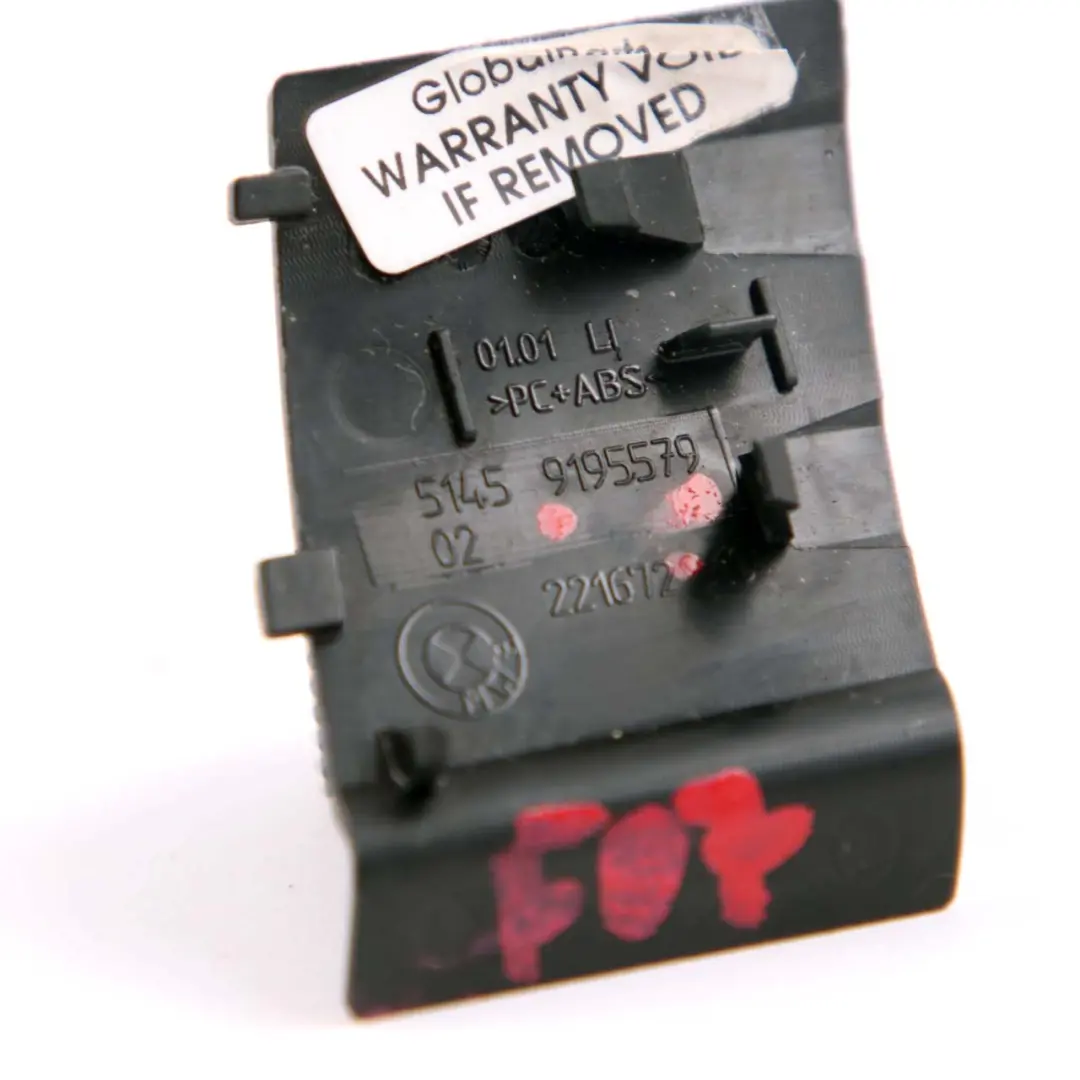 Cache Garniture Tableau de Bord Plastique Support Gauche pour BMW F07 à propos du numéro de pièce 9195579 BMW F07 Cache Garniture Tableau de Bord Plastique Support Gauche - SKU 9195579 - Numéro de pièce 9195579
