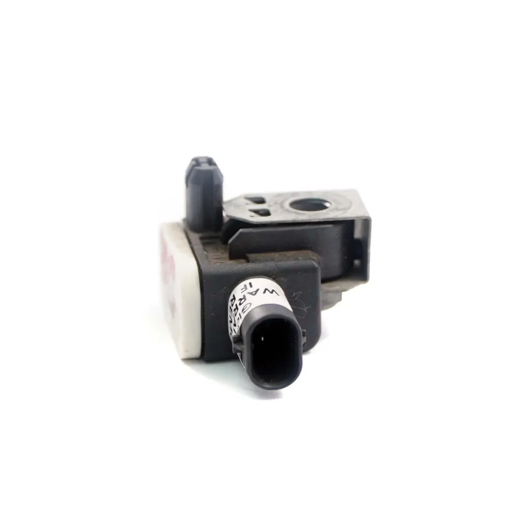 Beschleunigungs Sensor Fussgänger Schutz Vordere Stoßstange für BMW F22 F23 mit Teilenummer 9196020 BMW F22 F23 Beschleunigungs Sensor Fussgänger Schutz Vordere Stoßstange - SKU 9196020 - Teilenummer 9196020