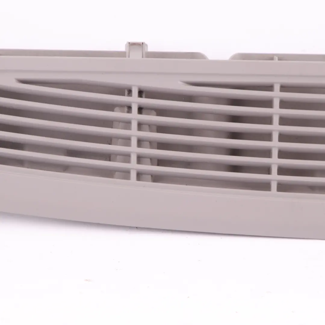 Griglia Ventilazione Del Lunotto Posteriore Nero 9116274 per BMW F10 con numero di parte 9196121 BMW F10 Griglia Ventilazione Del Lunotto Posteriore Nero 9116274 - SKU 9196121 - Numero di parte 9196121