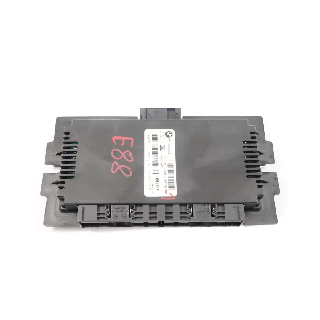 Footwell ECU Xenon Light Control Module PL2 FRM II Lear to BMW E88 with Part number 9197162 BMW E88 Footwell ECU Xenon Light Control Module PL2 FRM II Lear - SKU 9197162-1 - Part number 9197162