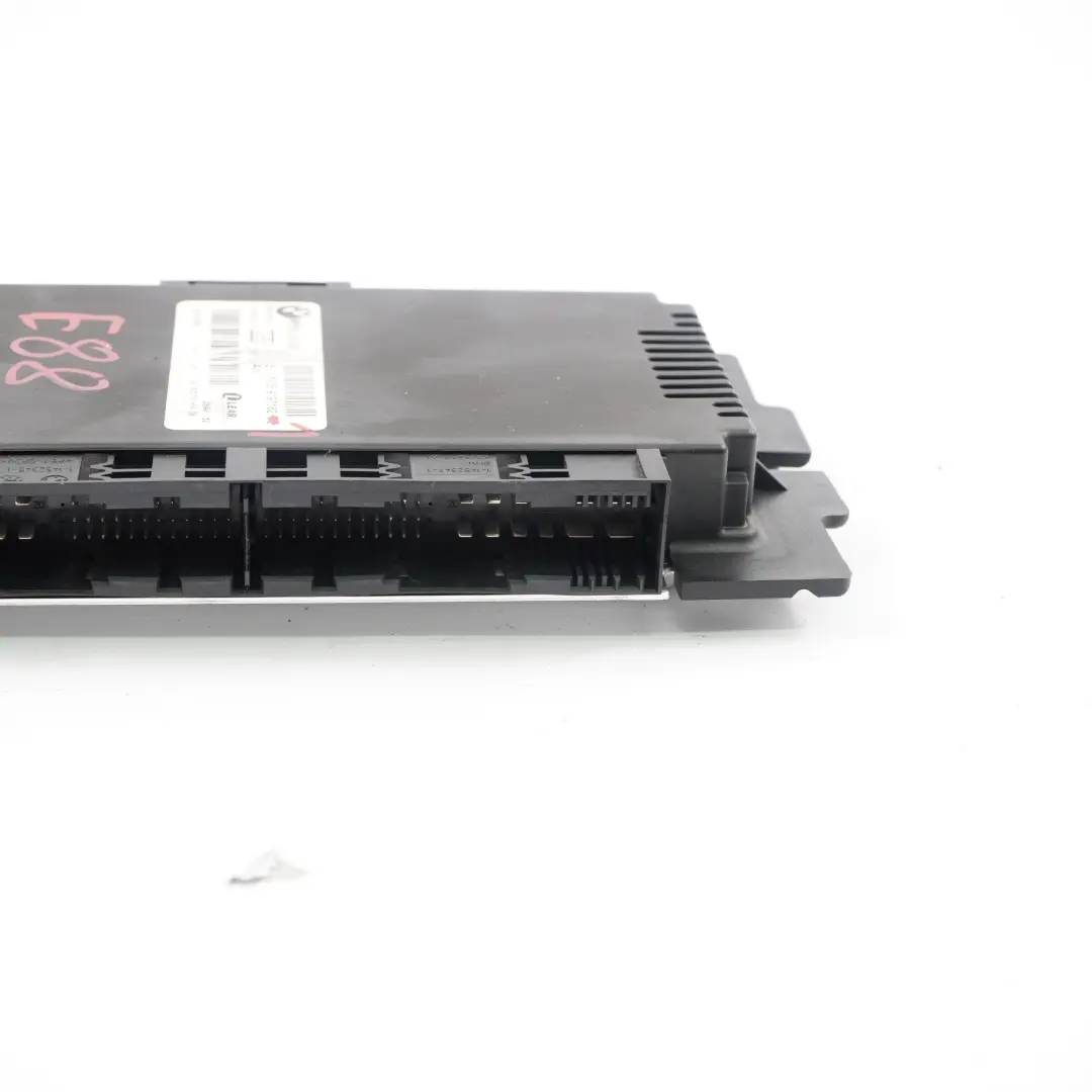 Footwell ECU Xenon Light Control Module PL2 FRM II Lear to BMW E88 with Part number 9197162 BMW E88 Footwell ECU Xenon Light Control Module PL2 FRM II Lear - SKU 9197162-1 - Part number 9197162