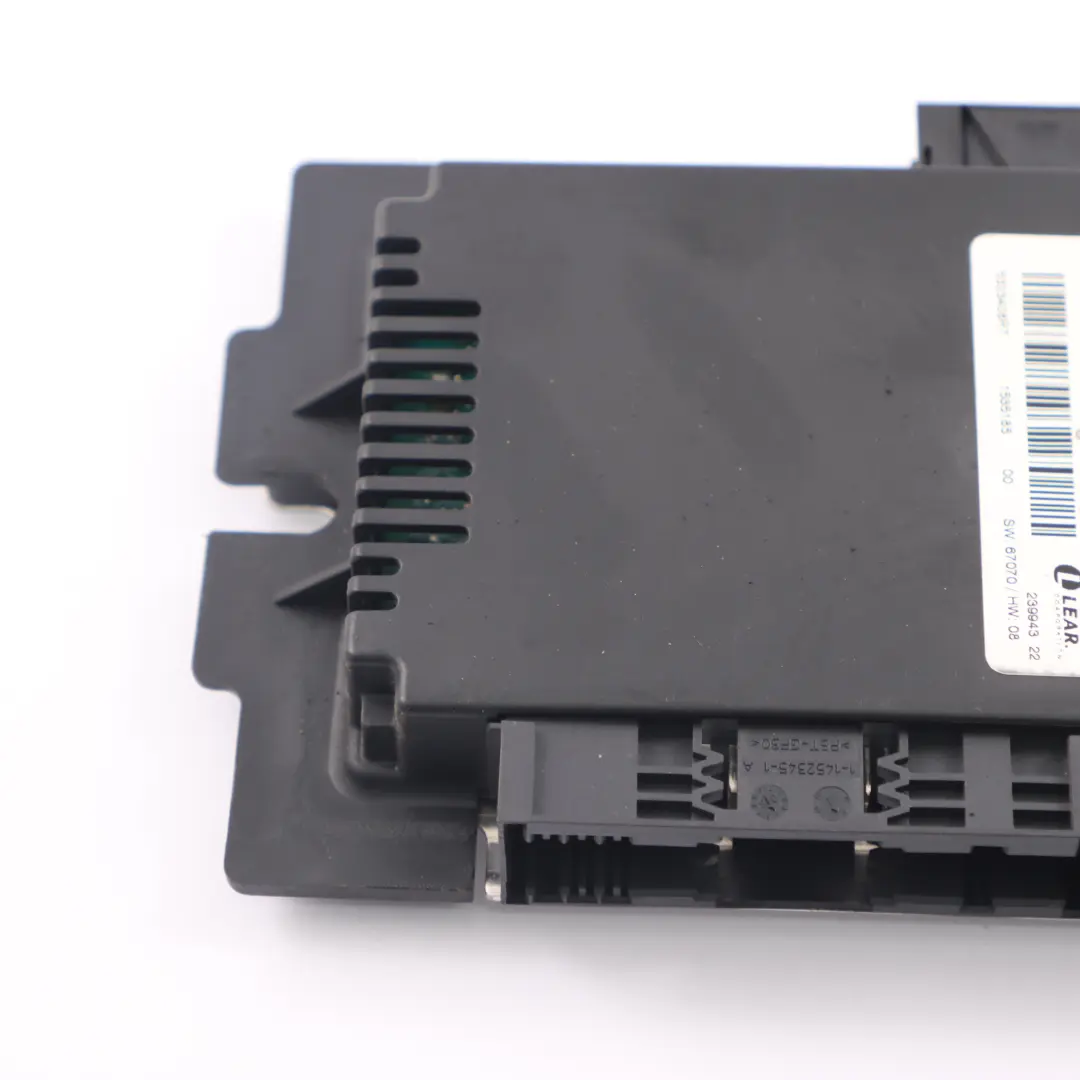 Moduł Sterownik Komfortu ECU PL2 FRM II do BMW E88 Cabrio o numerze 9197163 BMW E88 Cabrio Moduł Sterownik Komfortu ECU PL2 FRM II - SKU 9197163 - Numer Części 9197163