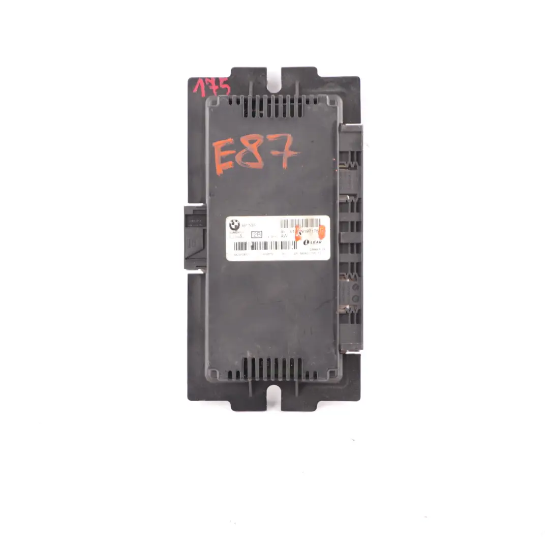 Footwell Light Module Control Unit ECU NSW PL2 FRM II to BMW E87 with Part number 9197175 BMW E87 Footwell Light Module Control Unit ECU NSW PL2 FRM II - SKU 9197175-1 - Part number 9197175