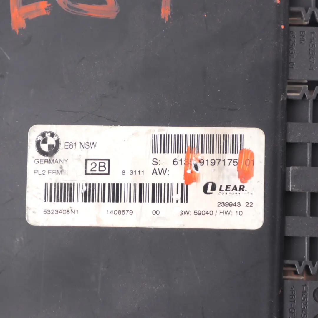 Footwell Light Module Control Unit ECU NSW PL2 FRM II to BMW E87 with Part number 9197175 BMW E87 Footwell Light Module Control Unit ECU NSW PL2 FRM II - SKU 9197175-1 - Part number 9197175