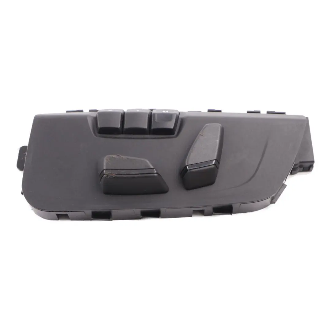 Interruttore Regolazione Sedili Sportivi Sinistra per BMW F12 F06 F13 con numero di parte 9197221 BMW F12 F06 F13 Interruttore Regolazione Sedili Sportivi Sinistra - SKU 9197221 - Numero di parte 9197221