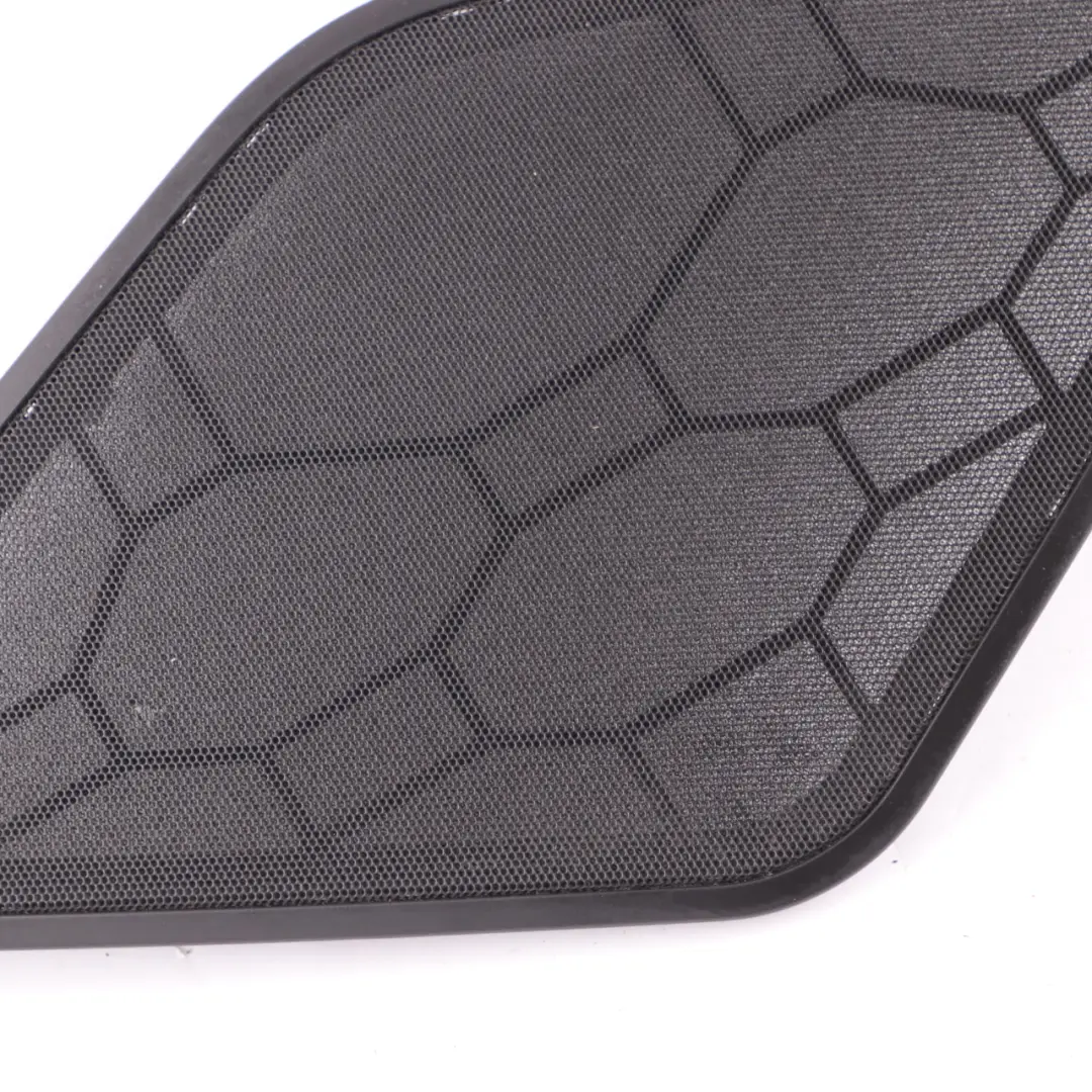 Osłona Środkowa Panel Głośnika Deski Rozdzielczej Czarna do BMW F12 o numerze 9197490 BMW F12 Osłona Środkowa Panel Głośnika Deski Rozdzielczej Czarna - SKU 9197490 - Numer Części 9197490