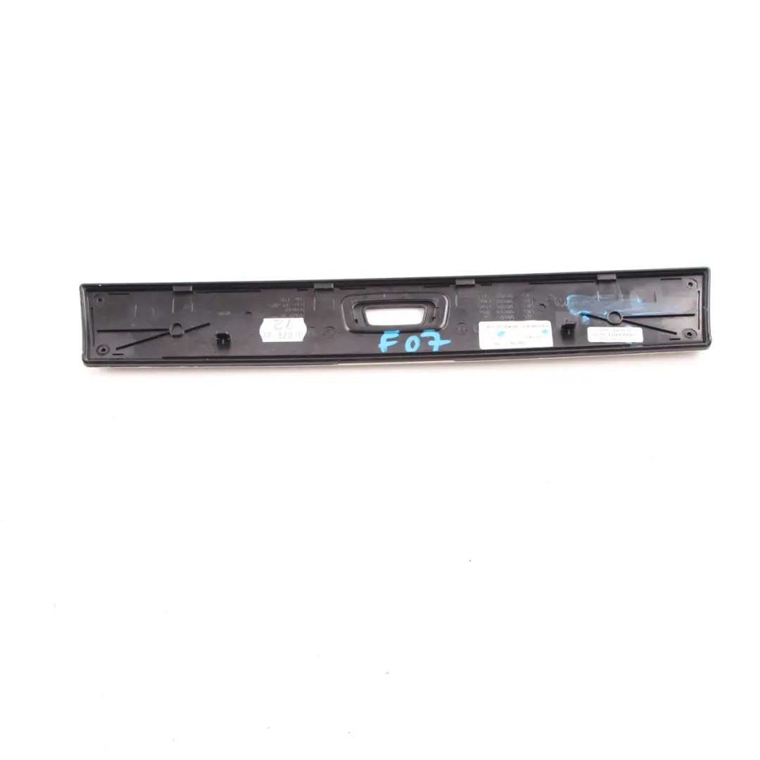 BMW F07 Storage Box Dashboard Centre Console Instrument Panel Strip Ivory White - SKU 9199121 - Part number 9199121