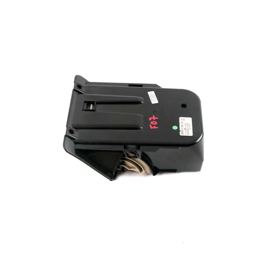 Folding Box Dashboard Storage Tray Pocket Driver's Side White GT to BMW F07 with Part number 9199126 BMW F07 Folding Box Dashboard Storage Tray Pocket Driver's Side White GT - SKU 9199126 - Part number 9199126