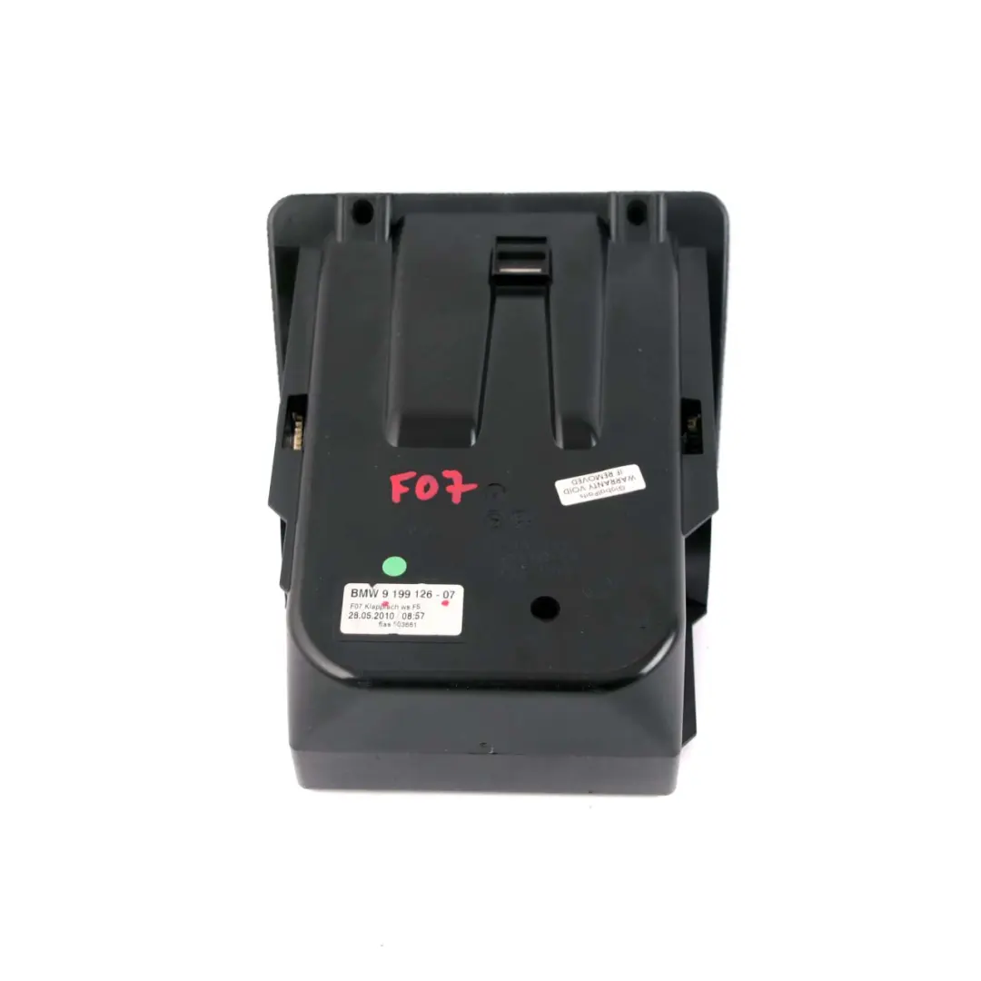 Folding Box Dashboard Storage Tray Pocket Driver's Side White GT to BMW F07 with Part number 9199126 BMW F07 Folding Box Dashboard Storage Tray Pocket Driver's Side White GT - SKU 9199126 - Part number 9199126