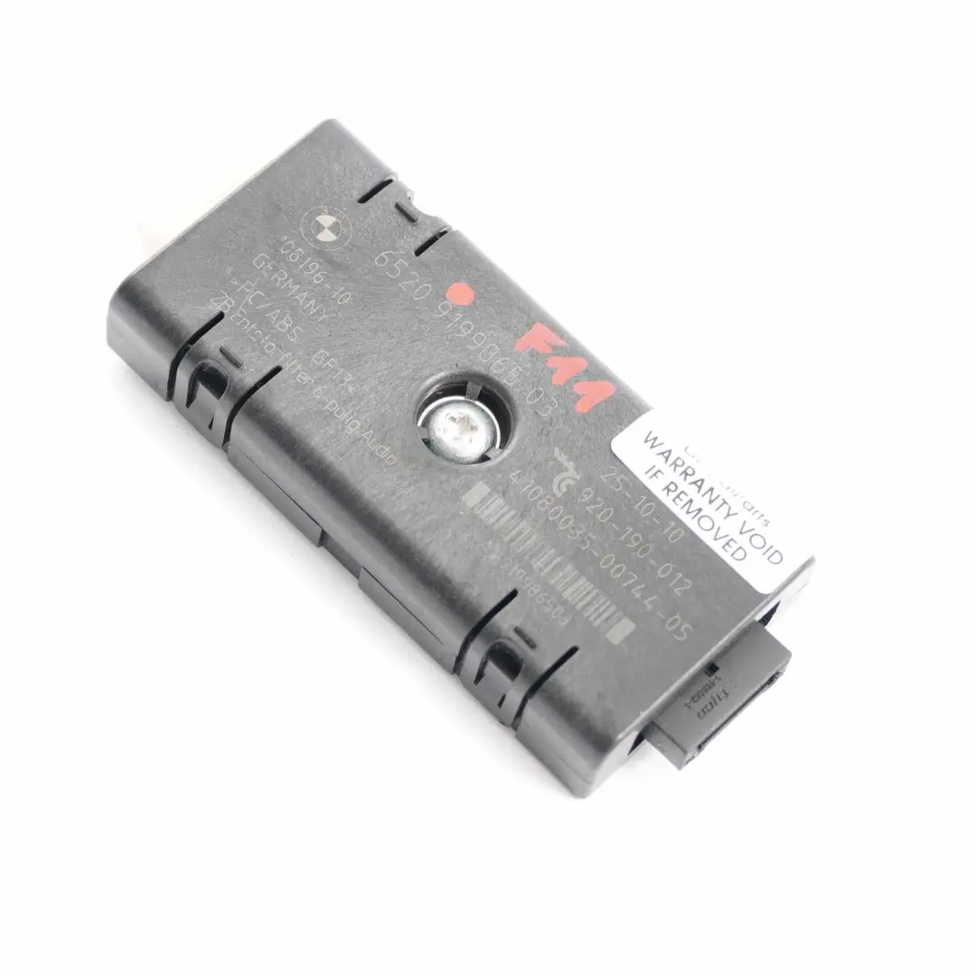 Filtro soppressione Antenna Amplificatore Unità di controllo 9158796 per BMW F07 F11 con numero di parte 9199865 BMW F07 F11 Filtro soppressione Antenna Amplificatore Unità di controllo 9158796 - SKU 9199865 - Numero di parte 9199865