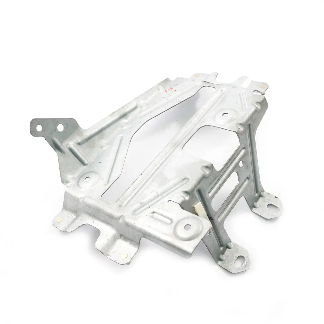  Soporte BMW F13 TV módulo control del conmutador vídeo Montaje soporte - SKU 9199996 - Número de pieza 9199996