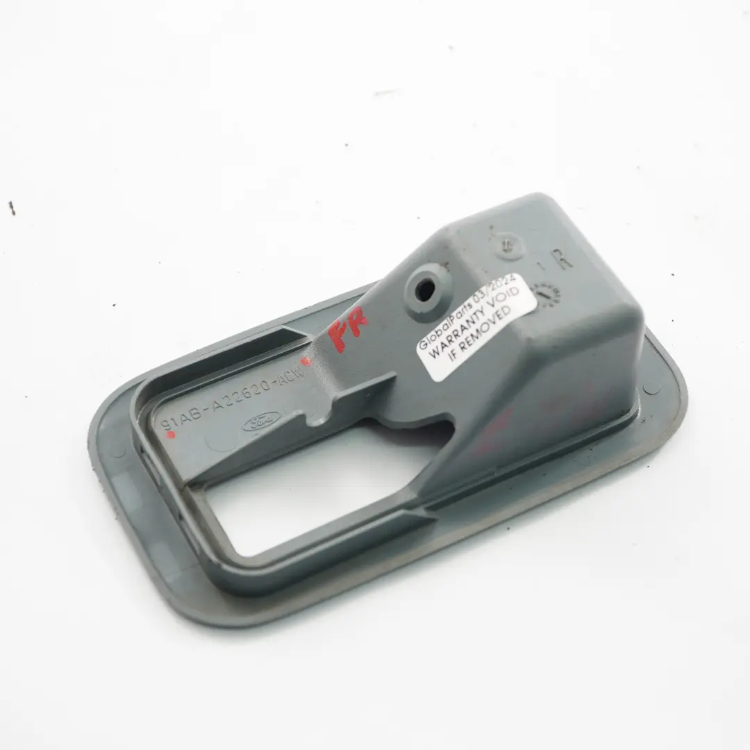 Maniglia interna telaio copertura anteriore destra per Ford Transit con numero di parte 91AB-A22620-ACW Ford Transit Maniglia interna telaio copertura anteriore destra - SKU 91AB-A22620-ACW - Numero di parte 91AB-A22620-ACW