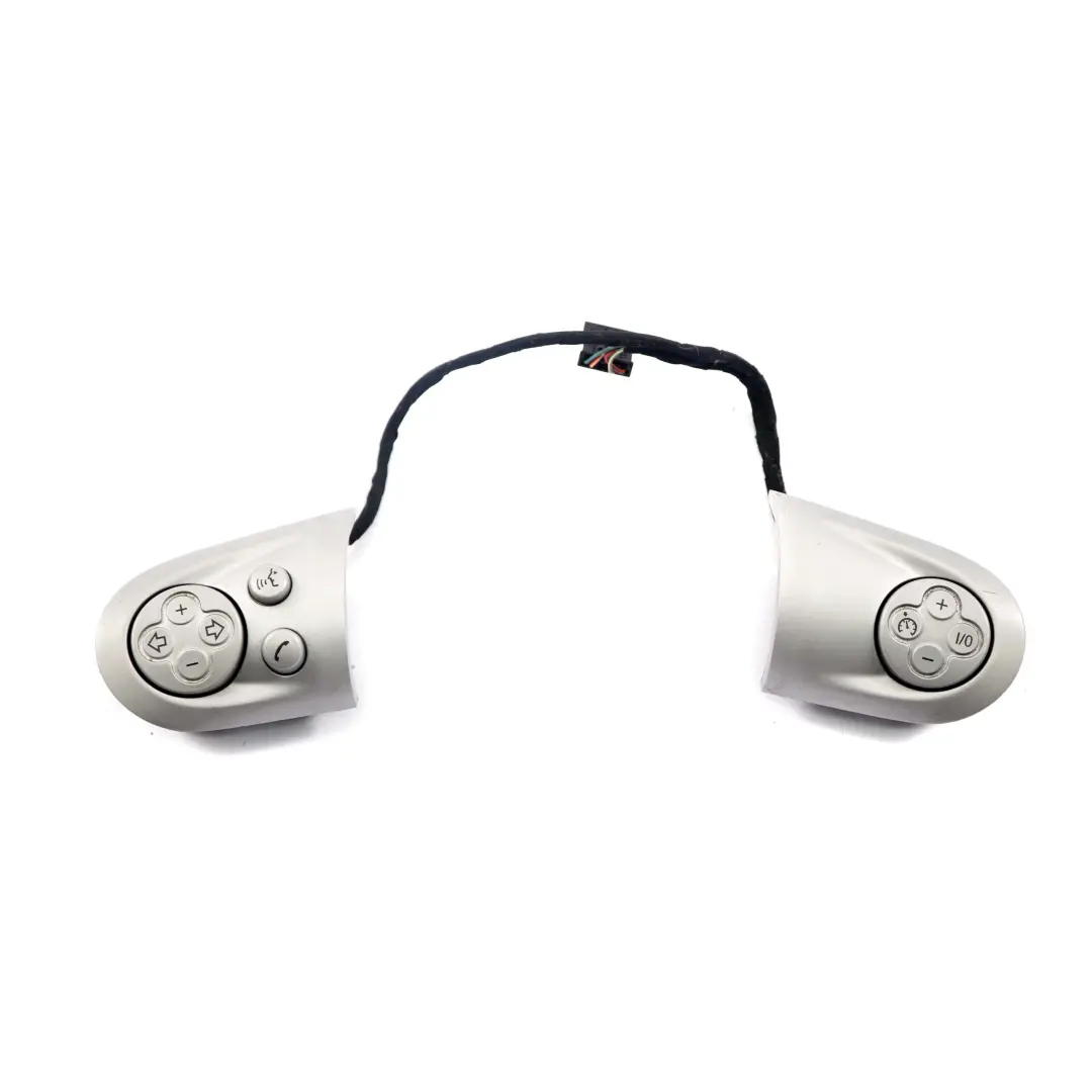 Interruttori Set Volante Sportivo Multifunzione per Mini Cooper R55 R56 con numero di parte 9200098 Mini Cooper R55 R56 Interruttori Set Volante Sportivo Multifunzione - SKU 9200098 - Numero di parte 9200098