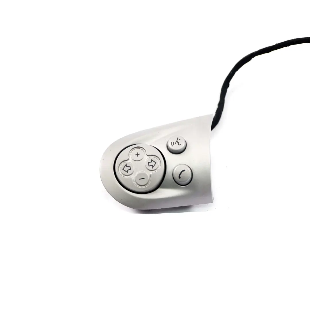 Juego Interruptores Multifuncion Volante Deportivo para Mini Cooper R55 R56 con número de pieza 9200098 Mini Cooper R55 R56 Juego Interruptores Multifuncion Volante Deportivo - SKU 9200098 - Número de pieza 9200098