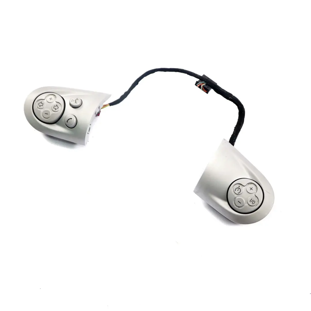 Juego Interruptores Multifuncion Volante Deportivo para Mini Cooper R55 R56 con número de pieza 9200098 Mini Cooper R55 R56 Juego Interruptores Multifuncion Volante Deportivo - SKU 9200098 - Número de pieza 9200098