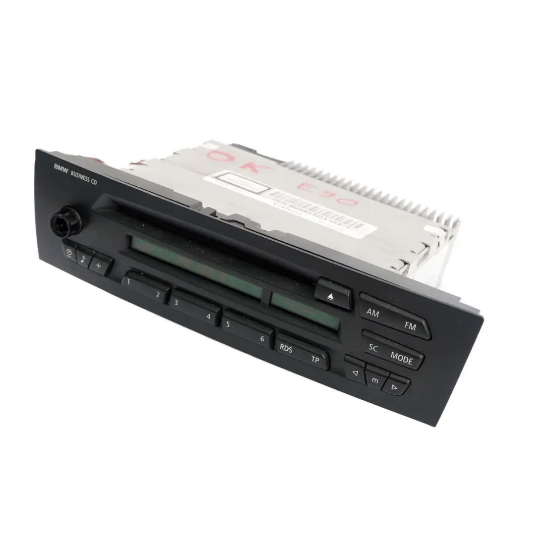 Radio Business CD Player Audio Control Unit E81 E91 to BMW E87 E90 with Part number 9200101 BMW E87 E90 Radio Business CD Player Audio Control Unit E81 E91 - SKU 9200101 - Part number 9200101
