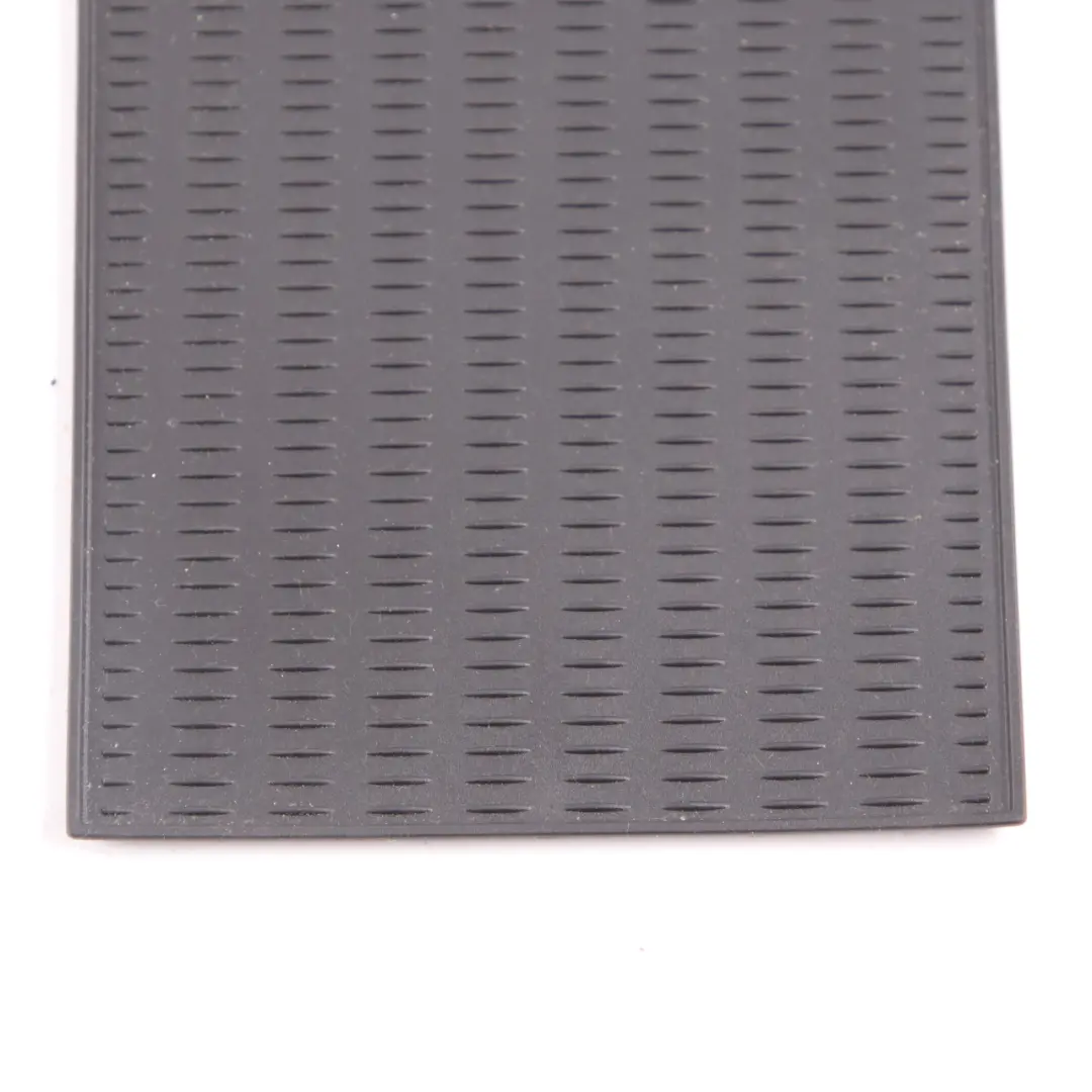 Tapis D'Accoudoir En Caoutchouc Pour Console Centrale pour BMW X3 F25 à propos du numéro de pièce 9200880 BMW X3 F25 Tapis D'Accoudoir En Caoutchouc Pour Console Centrale - SKU 9200880 - Numéro de pièce 9200880