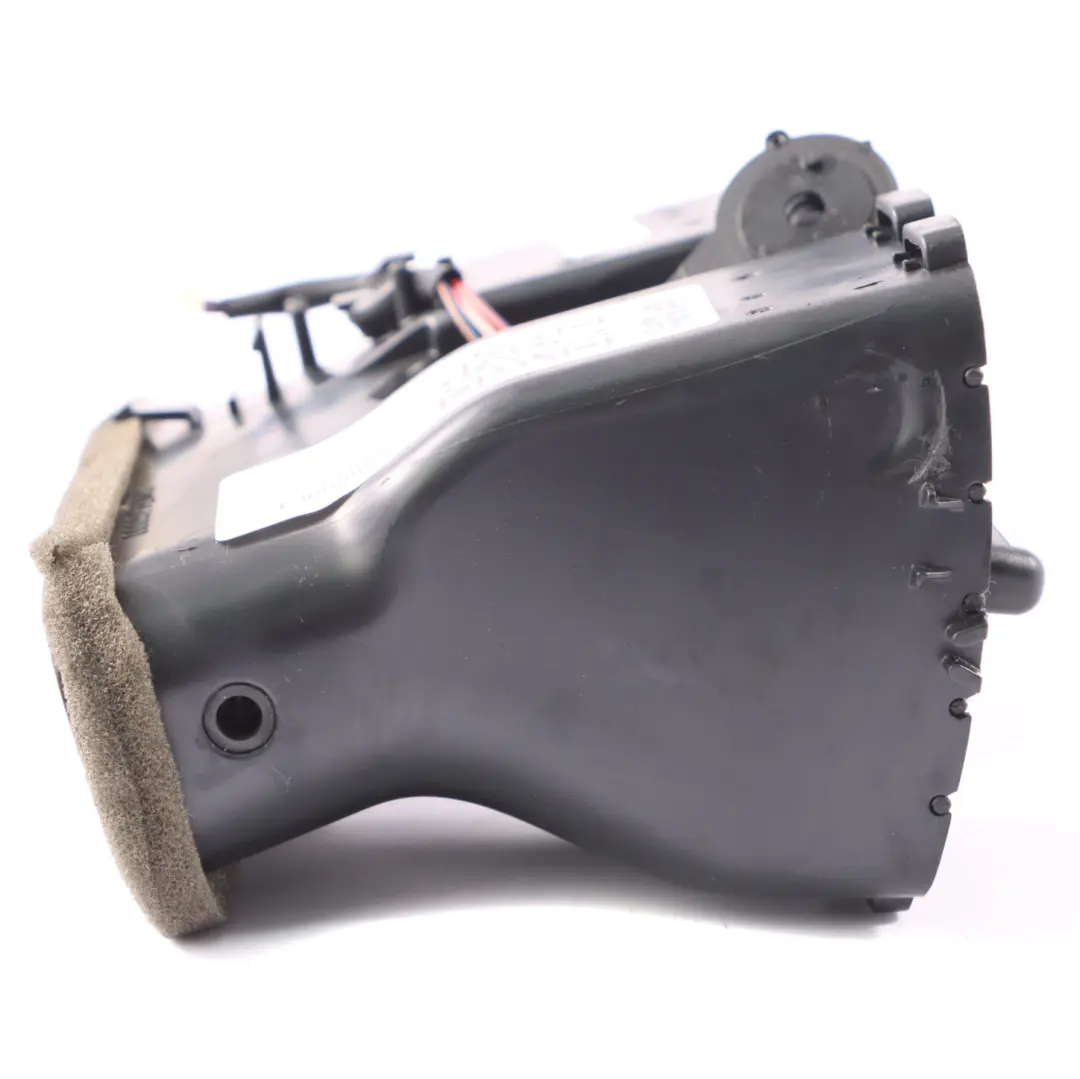 Kratka Nawiewu Konsoli Środkowej Tył Tylna do BMW F25 F26 o numerze 9200888 BMW F25 F26 Kratka Nawiewu Konsoli Środkowej Tył Tylna - SKU 9200888-1 - Numer Części 9200888