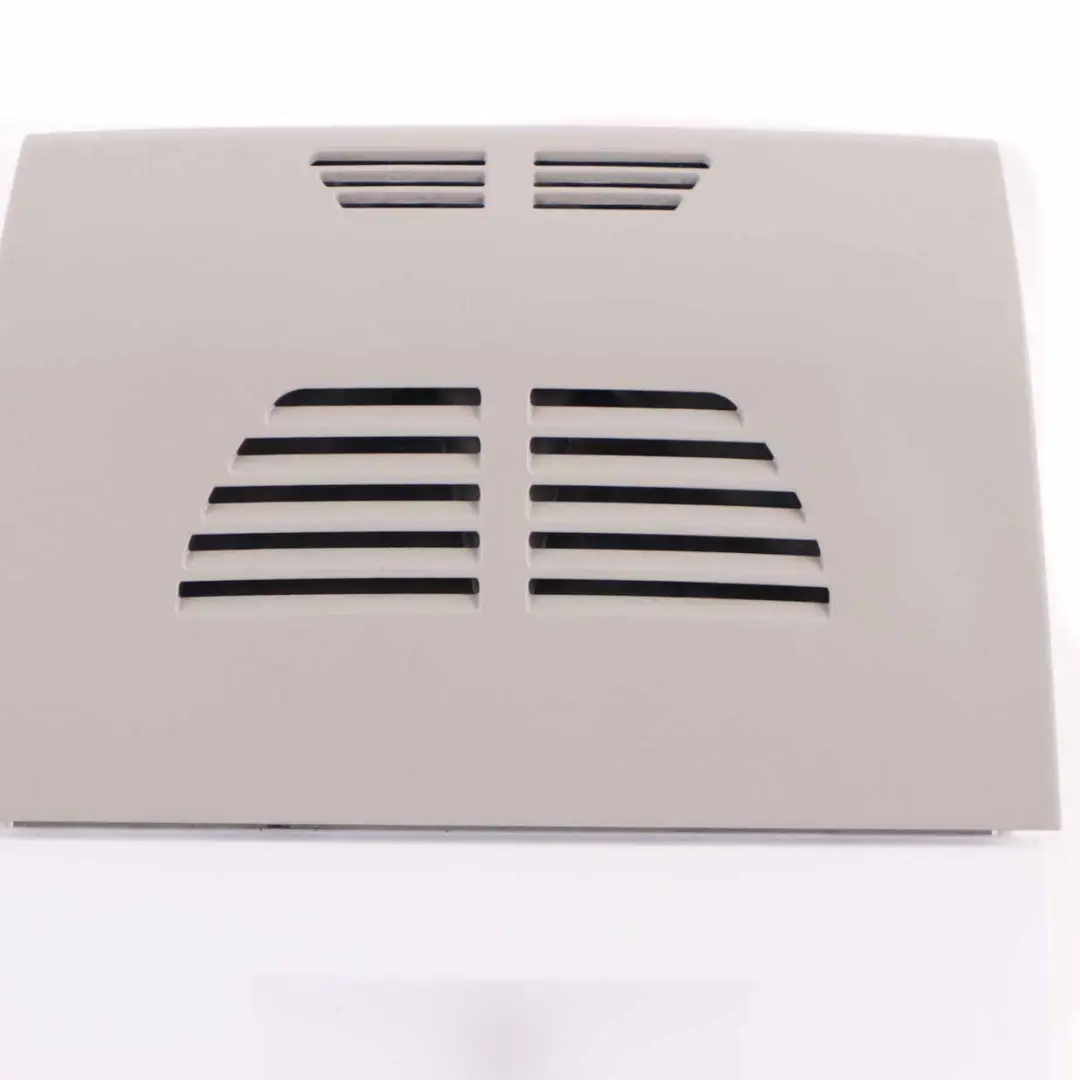 Interior Light Rear Himmelgrau 6945198 to BMW E84 E90 E91 LCI with Part number 9201637 BMW E84 E90 E91 LCI Interior Light Rear Himmelgrau 6945198 - SKU 9201637 - Part number 9201637