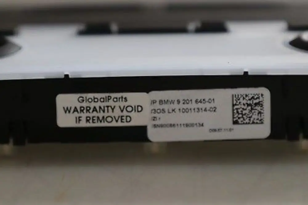 Oświetlenie Lampka Podsufitki Czarna do BMW E87 E90 o numerze 9201645 BMW E87 E90 Oświetlenie Lampka Podsufitki Czarna - SKU 9201645 - Numer Części 9201645