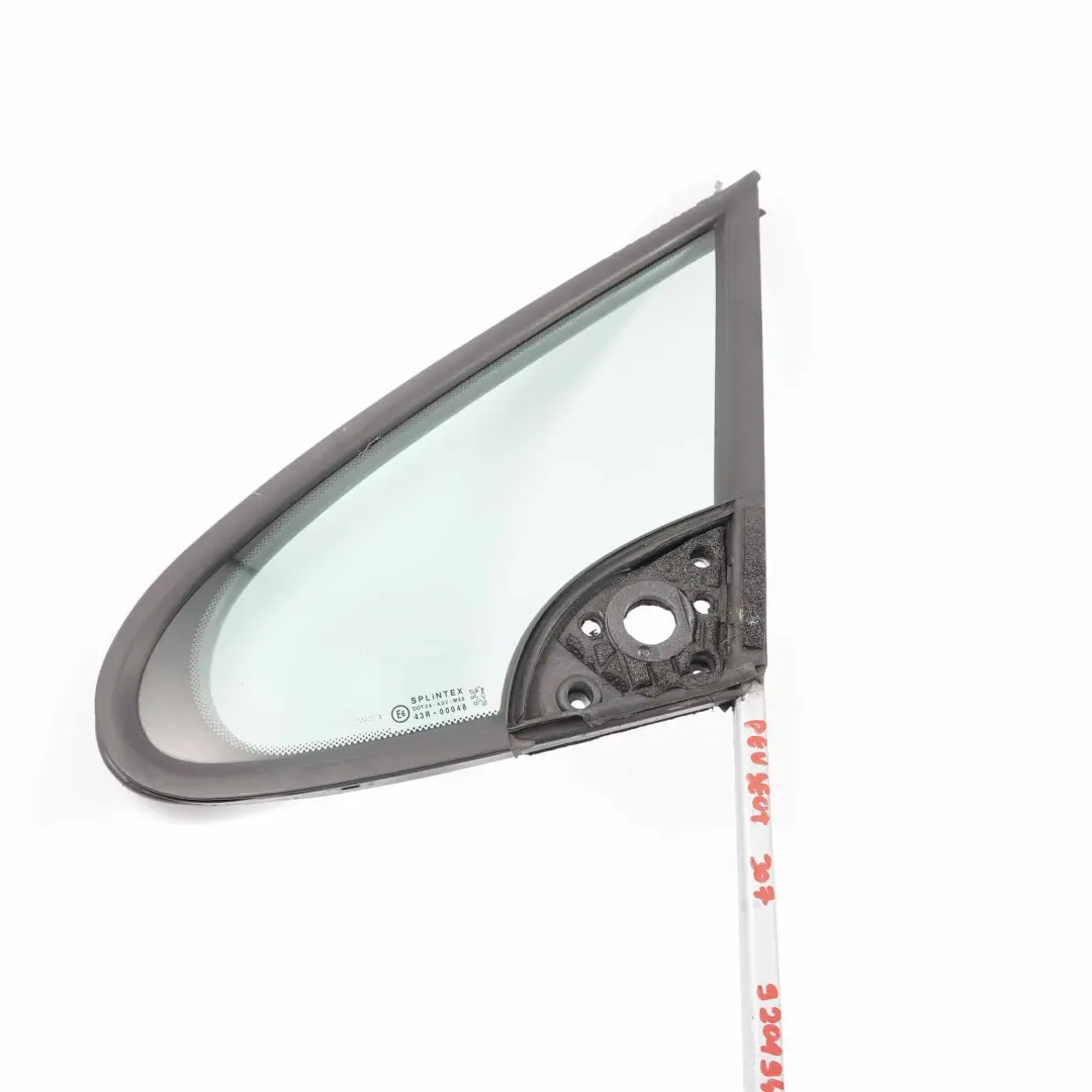 Seite Viertel Fenster vorne Tür links Dreieck Glas AS2 für Peugeot 307 mit Teilenummer 920194 Peugeot 307 Seite Viertel Fenster vorne Tür links Dreieck Glas AS2 - SKU 920194 - Teilenummer 920194
