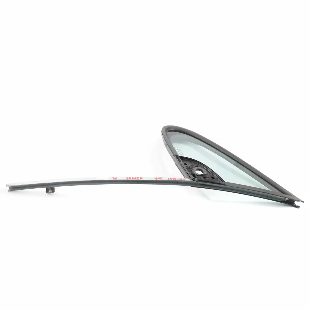 Side Quarter Window Front Door Left N/S Triangle Glass AS2 to Peugeot 307 with Part number 920194 Peugeot 307 Side Quarter Window Front Door Left N/S Triangle Glass AS2 - SKU 920194 - Part number 920194