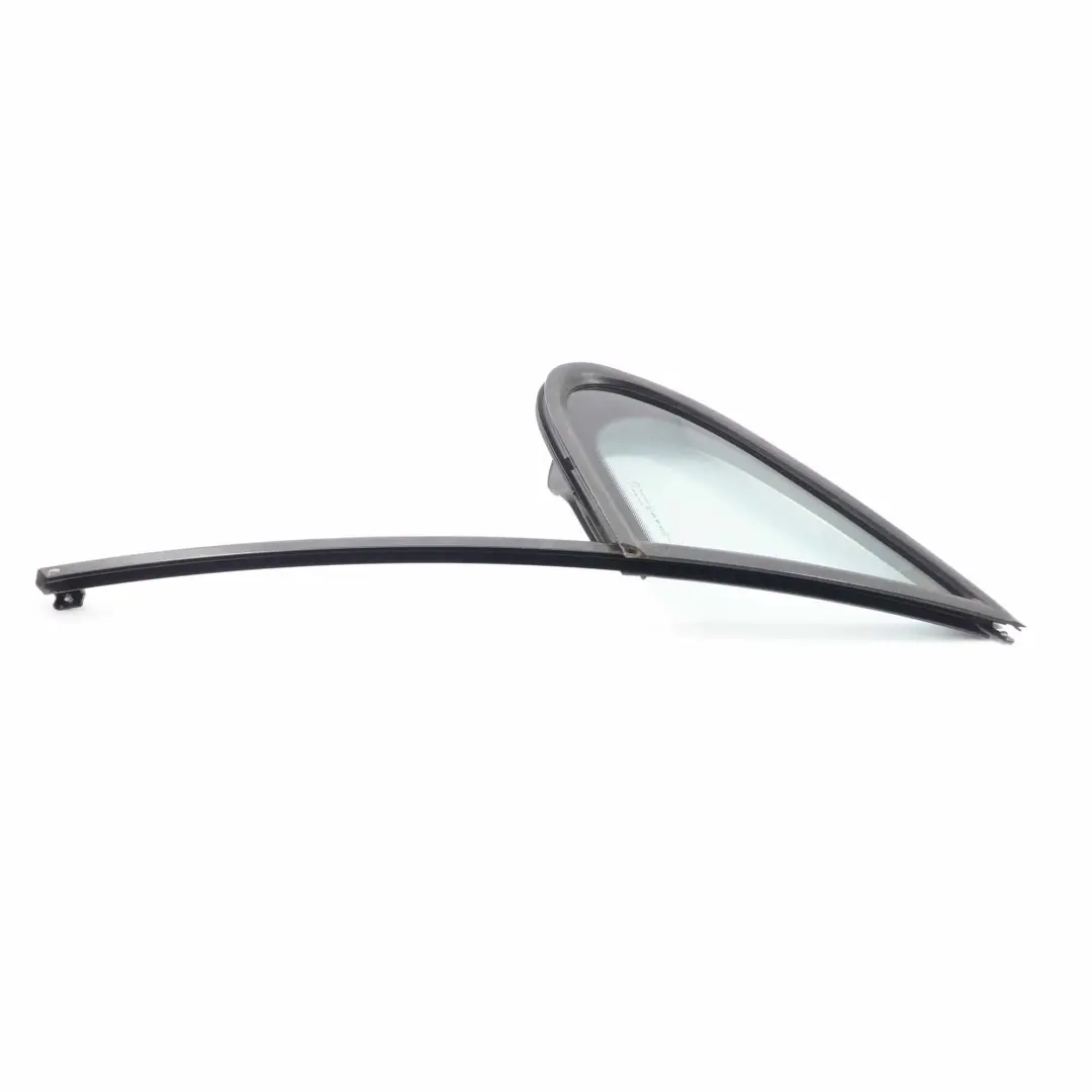 Cuarto Ventana Puerta Delantera Izquierda Cristal AS2 para Peugeot 207 con número de pieza 9201J1 Peugeot 207 Cuarto Ventana Puerta Delantera Izquierda Cristal AS2 - SKU 9201J1 - Número de pieza 9201J1