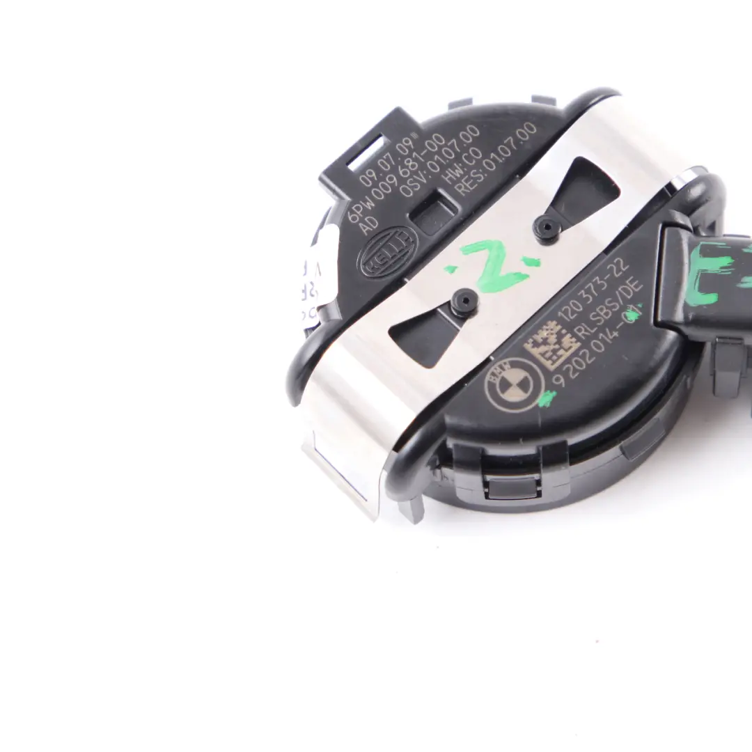 Windscreen Rain Light Solar Sensor Control Unit to BMW F10 F11 X5 E70 F13 with Part number 9202014 BMW F10 F11 X5 E70 F13 Windscreen Rain Light Solar Sensor Control Unit - SKU 9202014 - Part number 9202014