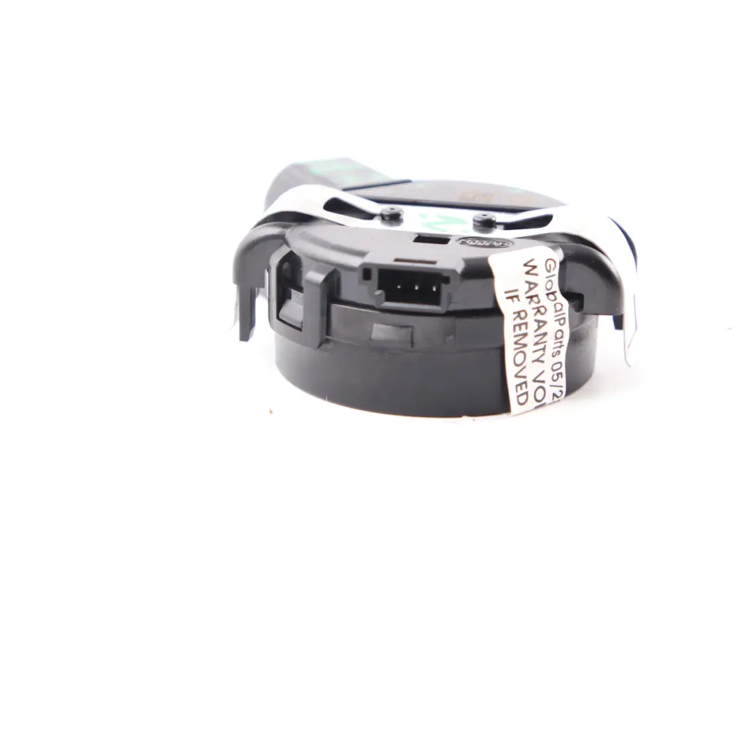 Windscreen Rain Light Solar Sensor Control Unit to BMW F10 F11 X5 E70 F13 with Part number 9202014 BMW F10 F11 X5 E70 F13 Windscreen Rain Light Solar Sensor Control Unit - SKU 9202014 - Part number 9202014