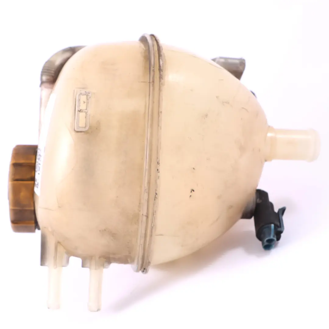 Expansion Coolant Tank Saab 9-3 1.9 Tid Opel Vectra C 1.9 CDTI to with Part number 9202200 Expansion Coolant Tank Saab 9-3 1.9 Tid Opel Vectra C 1.9 CDTI - SKU 9202200 - Part number 9202200